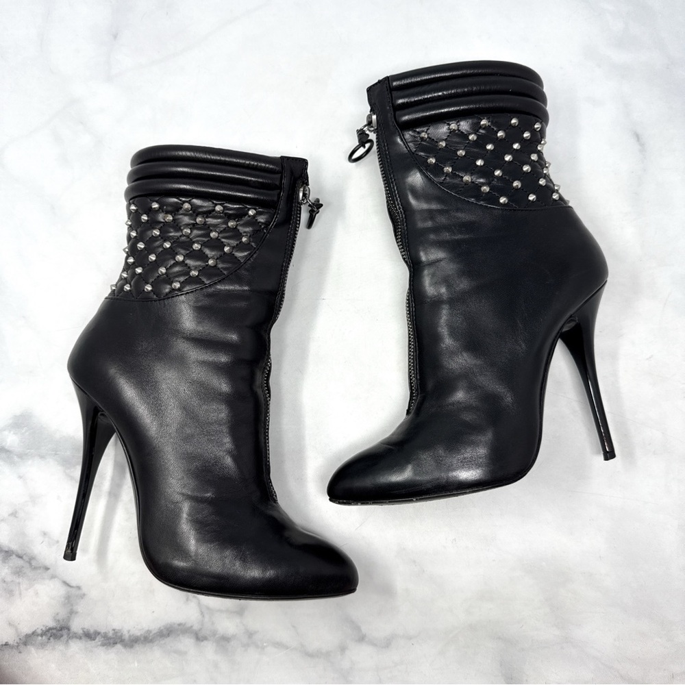 Giuseppe Zanotti Black Leather Studded Quilted Ankle Boots